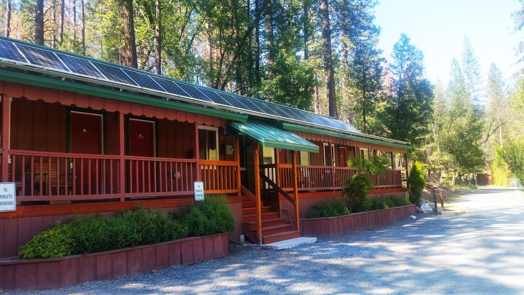 Yosemite Riverside Inn Groveland Εξωτερικό φωτογραφία
